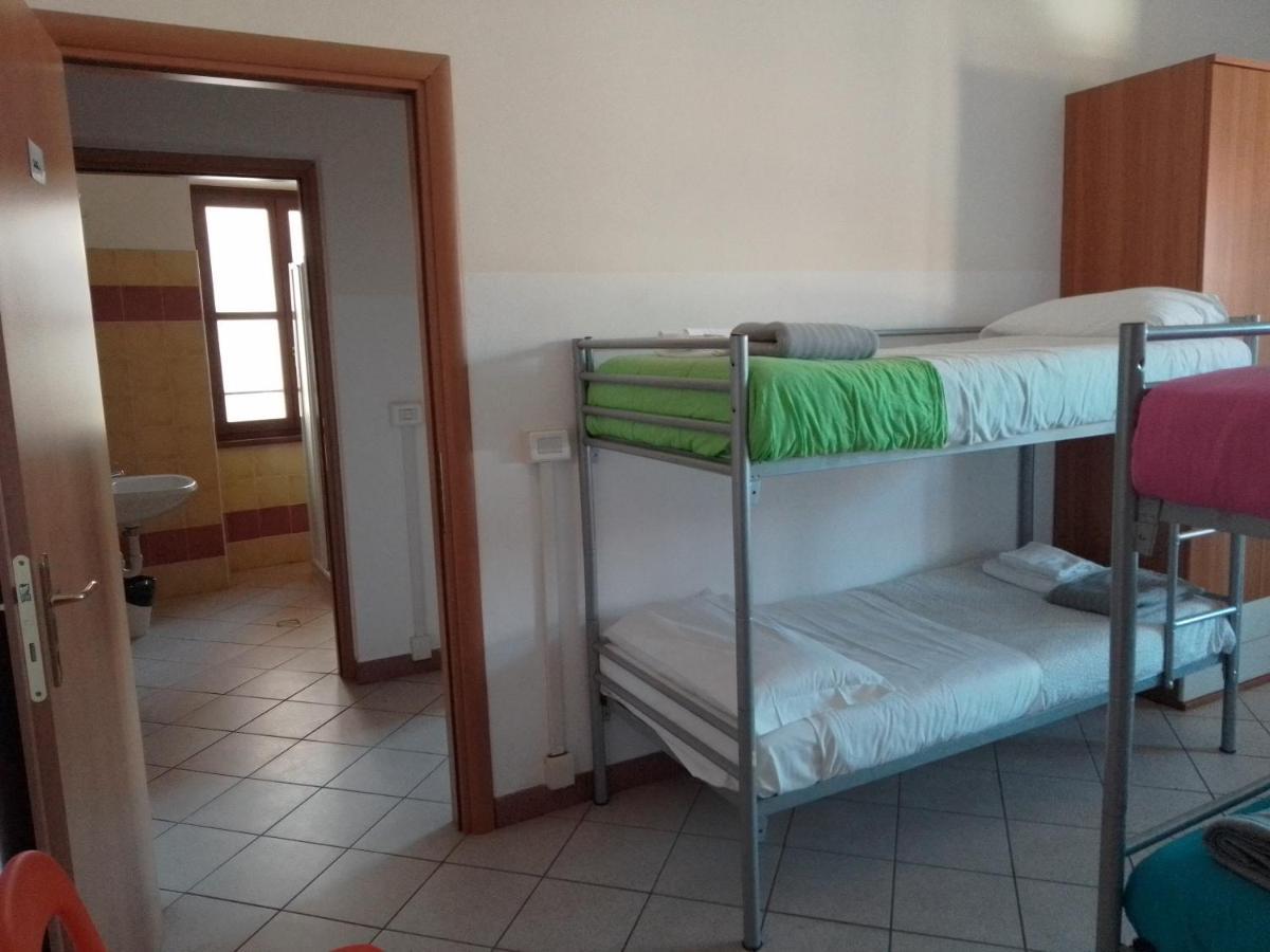 Albergo E Ostello Della Gioventu Biella Centro Storico מראה חיצוני תמונה