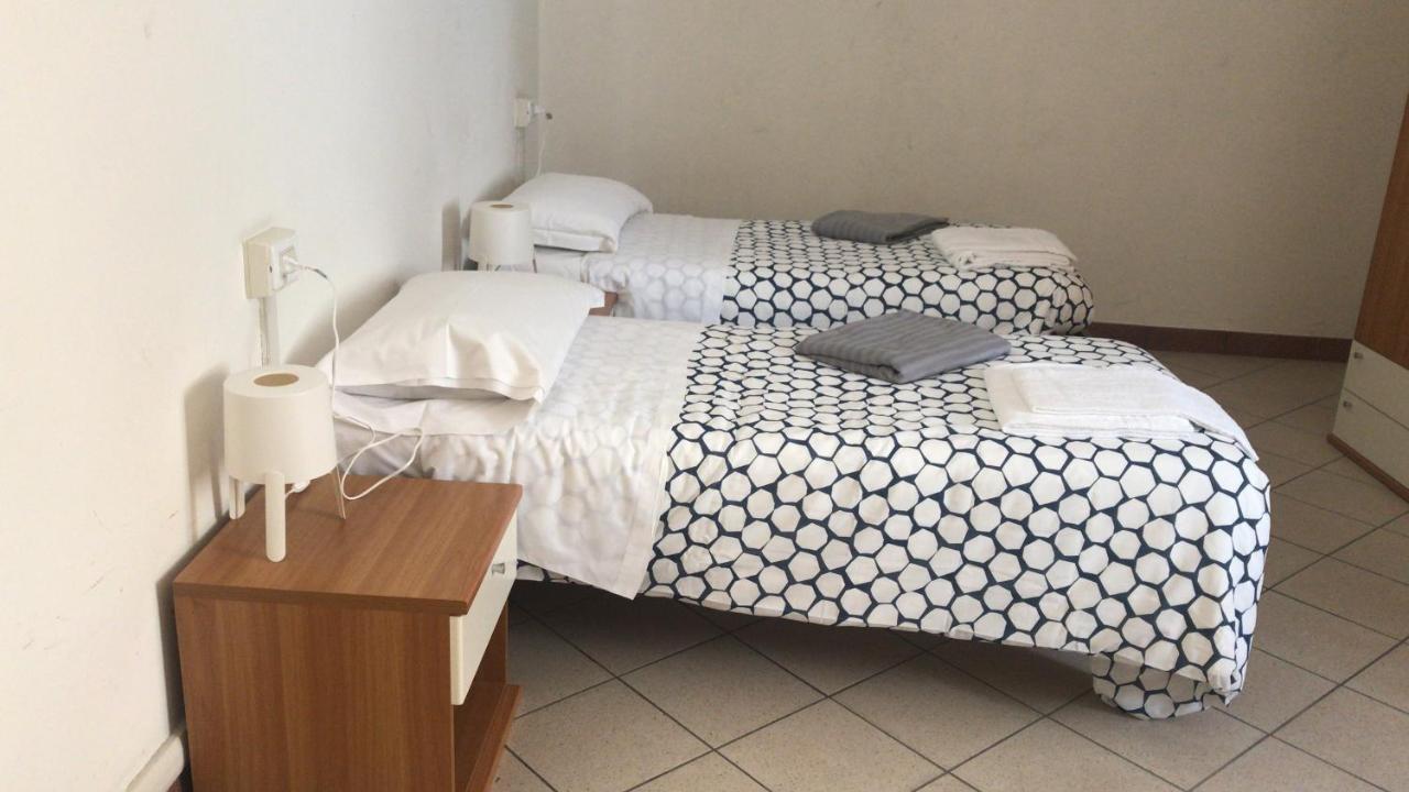 Albergo E Ostello Della Gioventu Biella Centro Storico מראה חיצוני תמונה